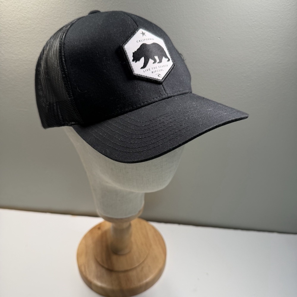 Rip curl Baseball Trucker Hat Cap Black‎ Bear Logo Patch Adjustable Classic